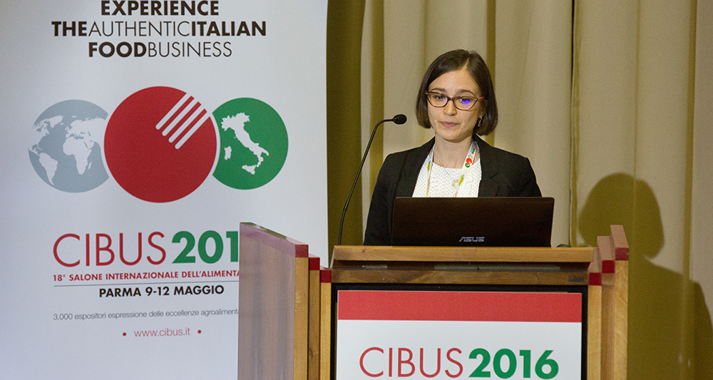 CIBUS2016_10maggio_Convegno Marca privata_OphelieBuchet_Mintel