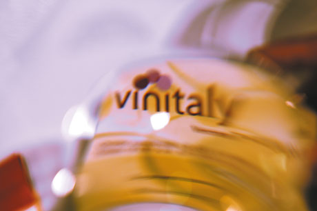 Vinitaly inebria Hong Kong