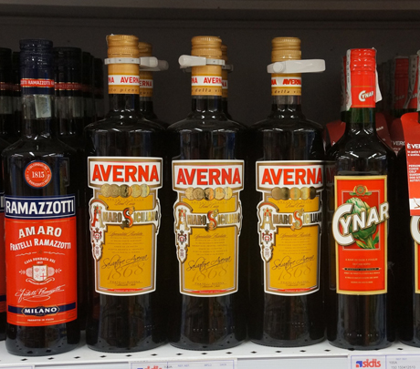 Campari ‘si beve’ tutto l’Amaro Averna