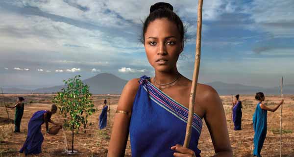 Lavazza dedica il Calendario 2015 agli ‘Earth defenders’