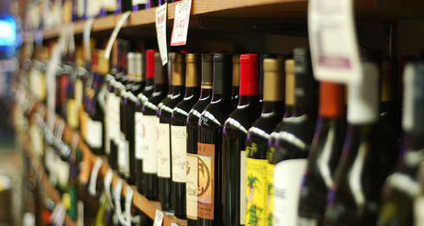 Vino in gdo, più private label e marketing