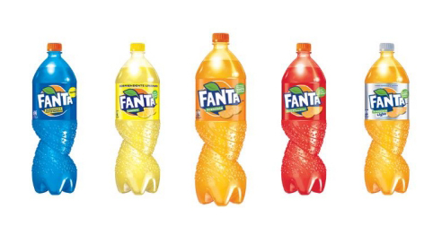 Coca-Cola reinventa la bottiglia di Fanta