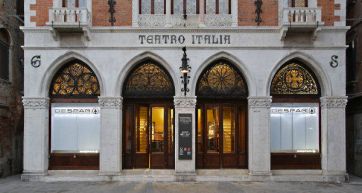 esterno Despar di Aspiag Service nel Teatro Italia a Venezia