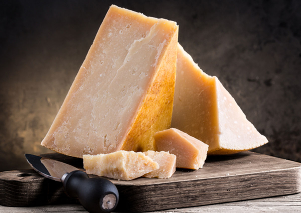 Parmigiano Reggiano: produzione oltre i 3,7 milioni di forme