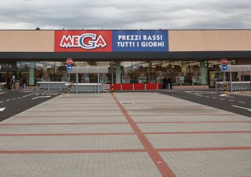 Unicomm-Mega-Venezia