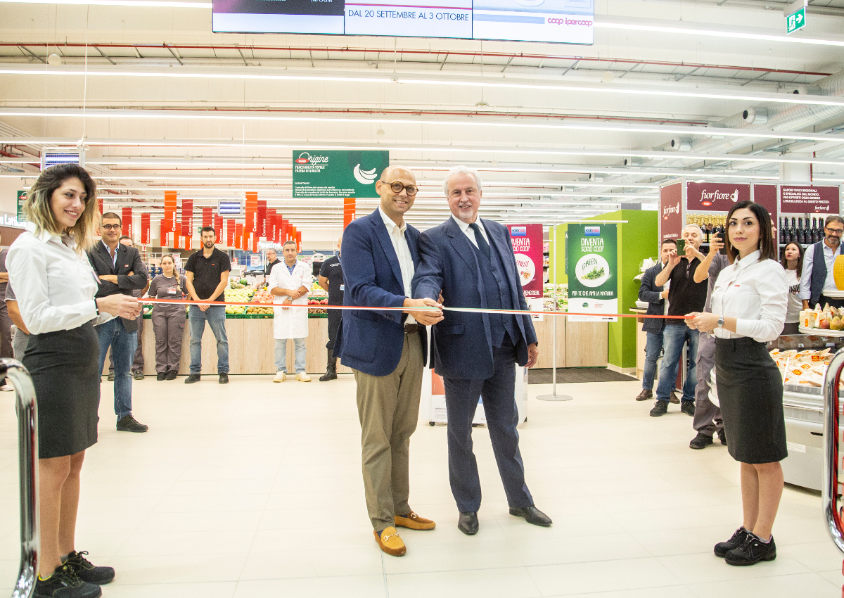 Coop Lombardia apre a Parabiago