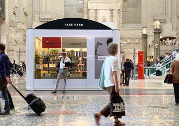 alce nero-temporary store-milano-stazione centrale-esterno