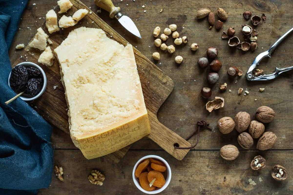 Il Parmigiano Reggiano Dop avrà presto i suoi “Parmelier”