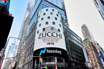 Oleificio-Zucchi-NY_Times-Square2