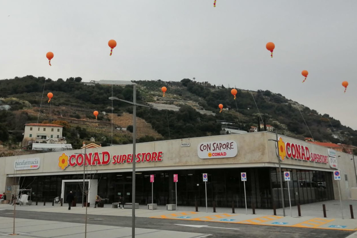 A Vallecrosia (IM) apre un nuovo Conad Superstore