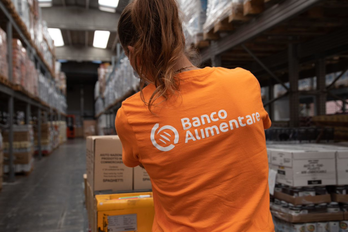 CLAI dona l’equivalente di 400mila pasti al Banco Alimentare