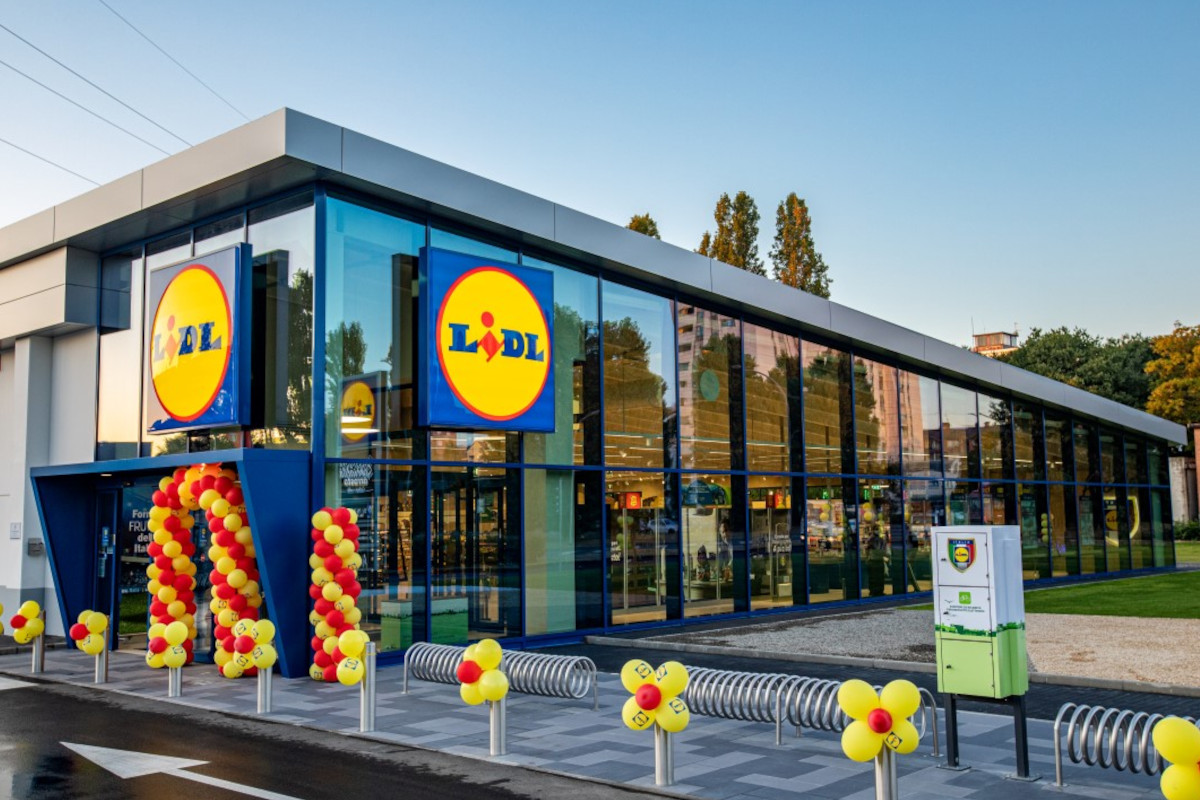 Lidl, 200mila euro in beneficenza in occasione del Natale