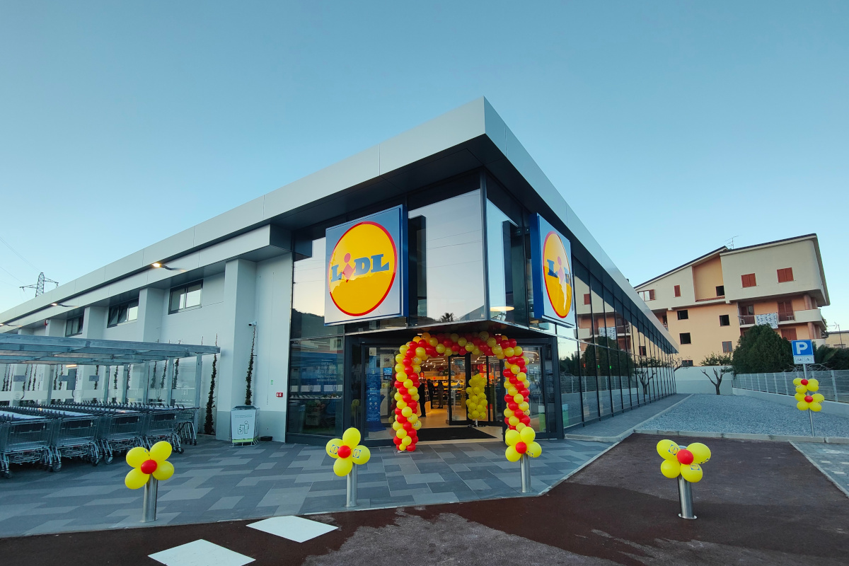 Lidl inaugura sei nuovi punti vendita dalla Lombardia alla Sicilia
