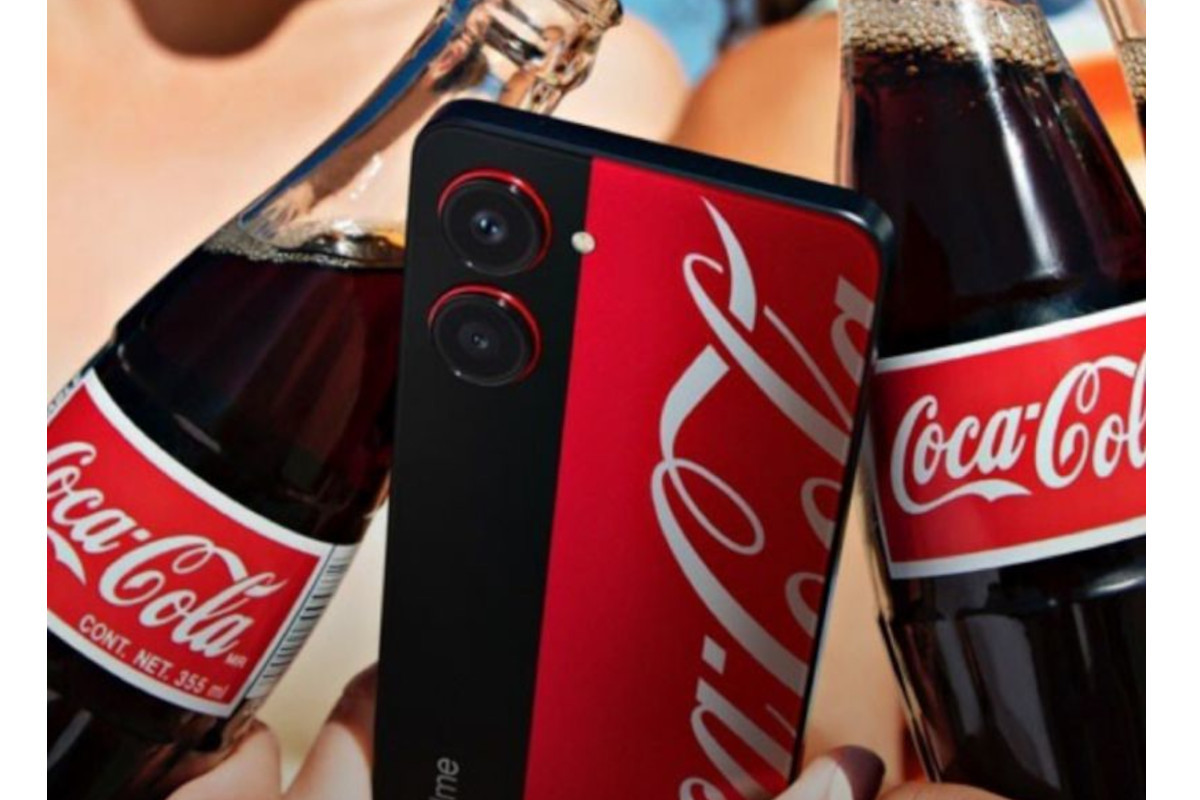 Coca-Cola lancia il suo smartphone