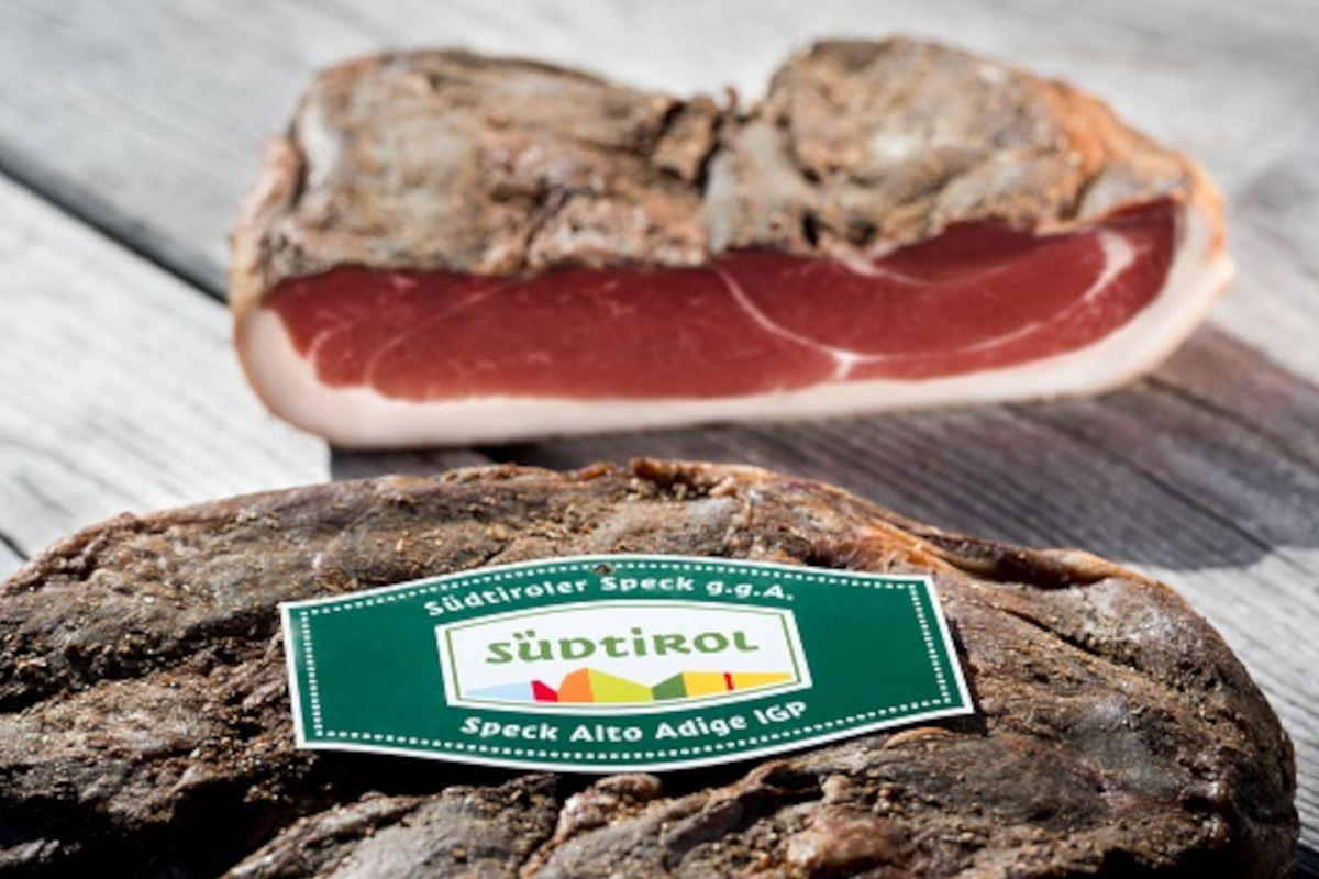 Speck Alto Adige, crescono produzione e quota Igp