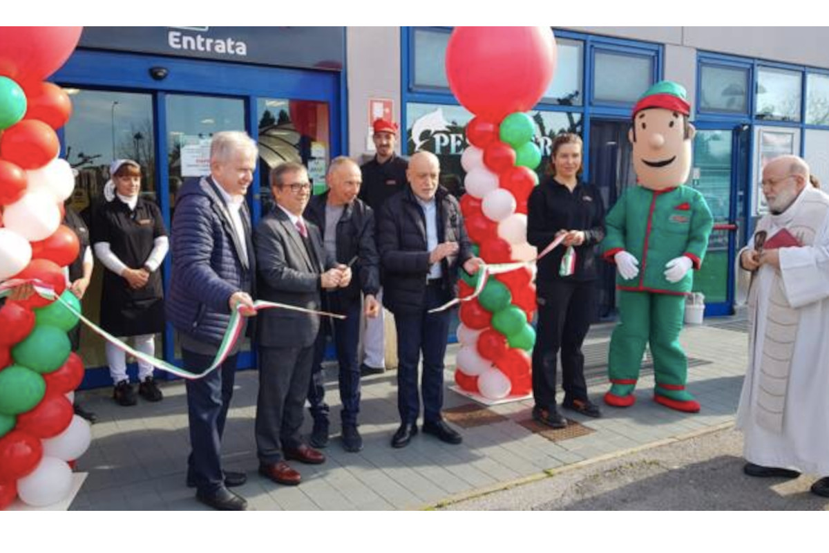 Crai Esseci riapre a Lugo (Ra) dopo il restyling