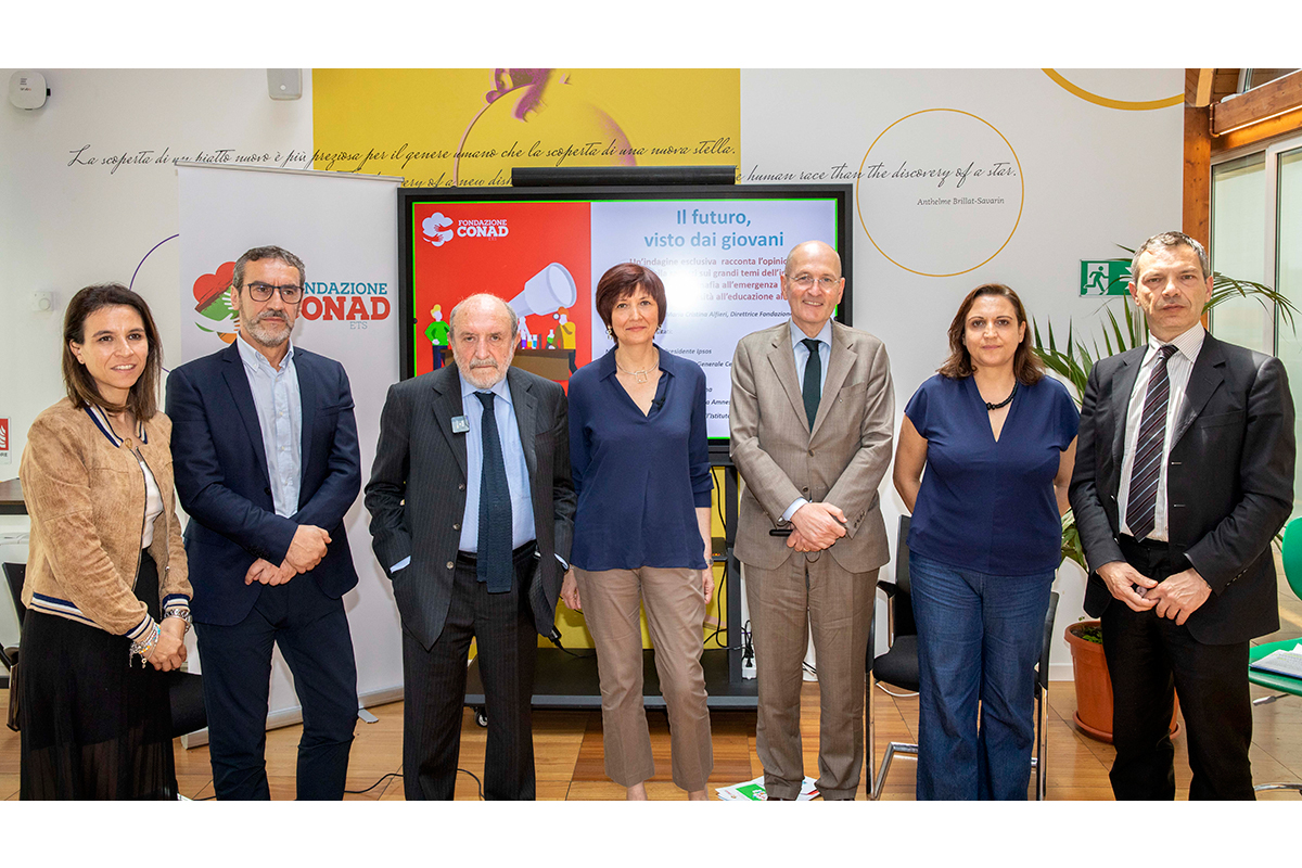 Fondazione Conad Ets racconta “il futuro visto dai giovani”