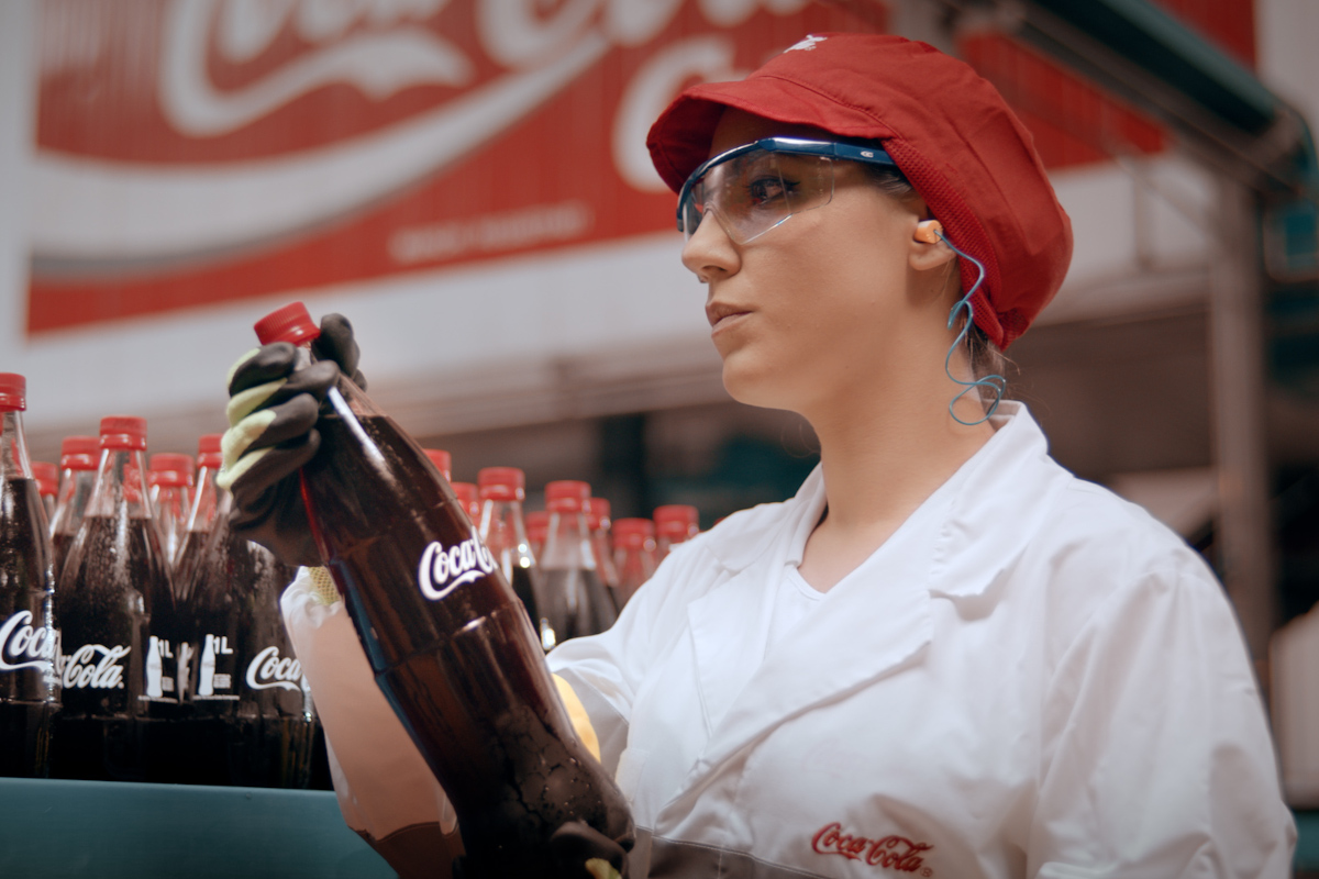 Coca-Cola, 1,2 miliardi di euro di valore condiviso nel 2022