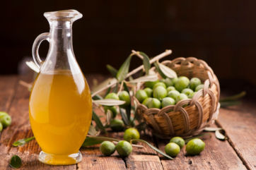 Olio Siciliano-olio d'oliva-olio extravergine-extra vergine-olive